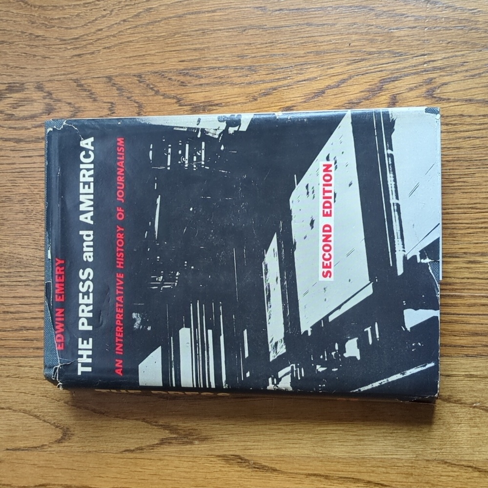Vintage The Press And America An Interpretative History Of Journalism Hardcover